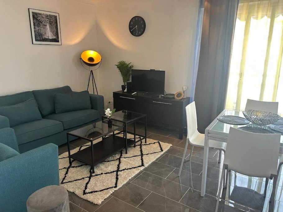 Lovely Stay In Roquebrune-Cap-Martin With See View Exterior photo